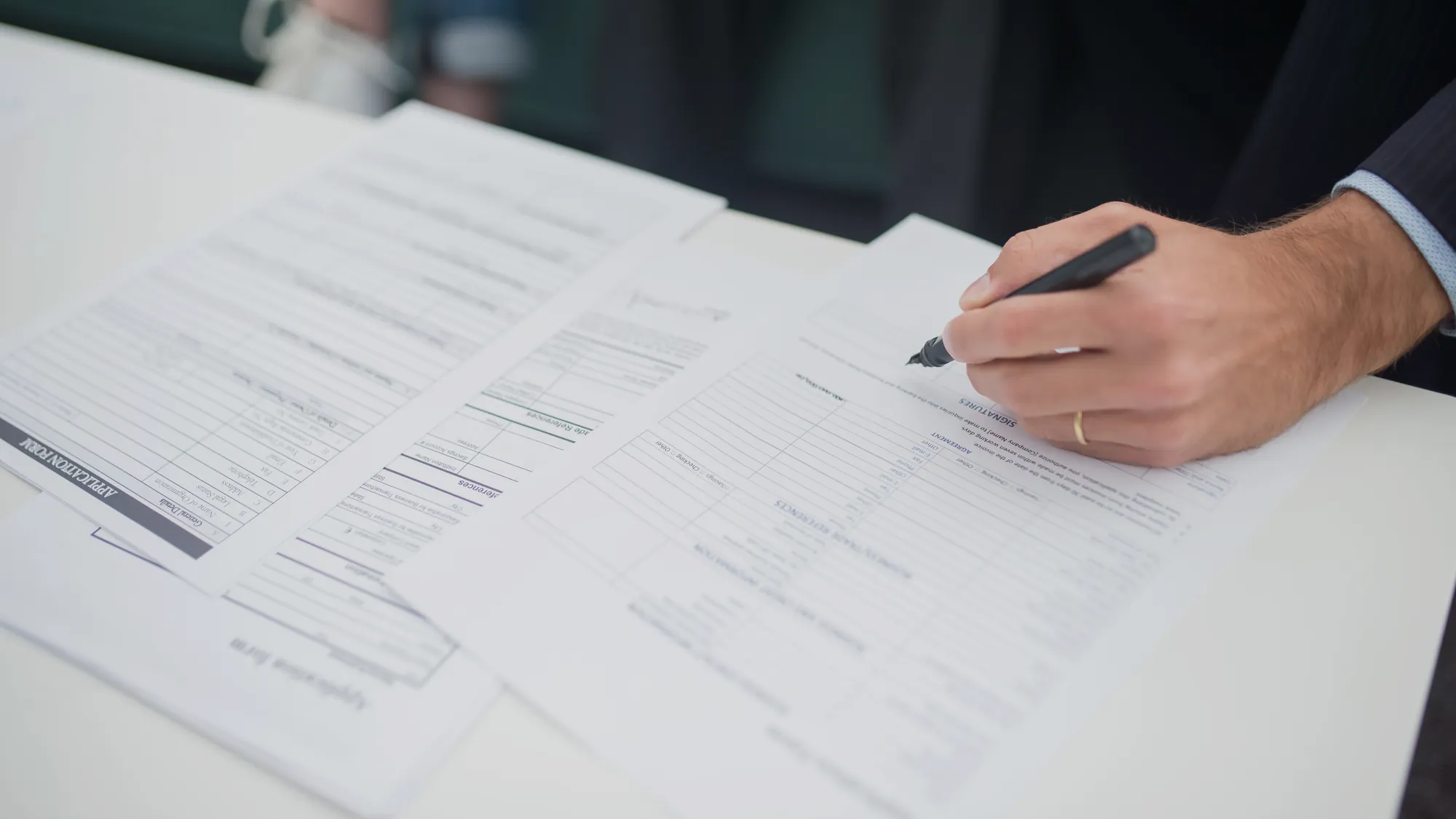 Signature d&rsquo;un contrat d&rsquo;assurance